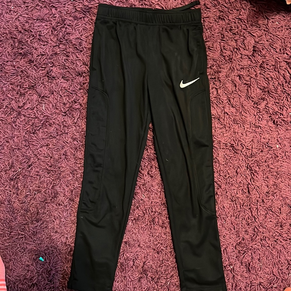 Girls Nike Joggers